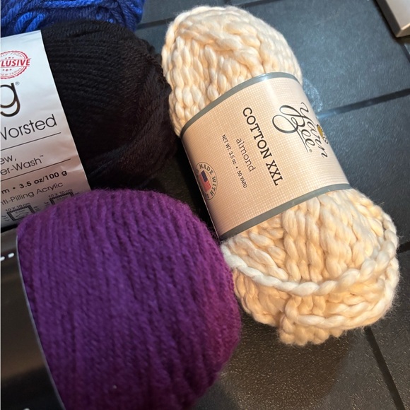 Yarn Collection with Assorted Colors - Picture 4 of 7